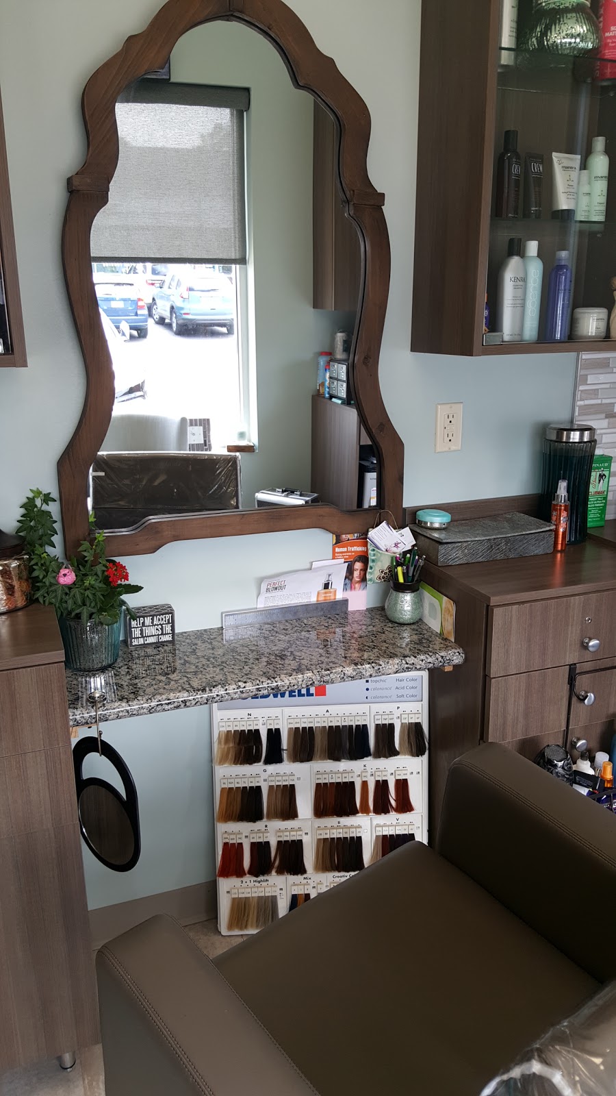 PHIX Salon Suites | 19700 W 130th St, Strongsville, OH 44136, USA | Phone: (440) 552-3104