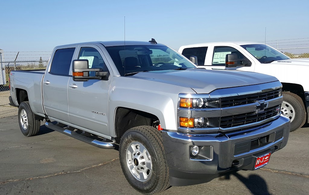 Gill Chevrolet | 14680 W Whitesbridge Ave, Kerman, CA 93630, USA | Phone: (559) 846-9335