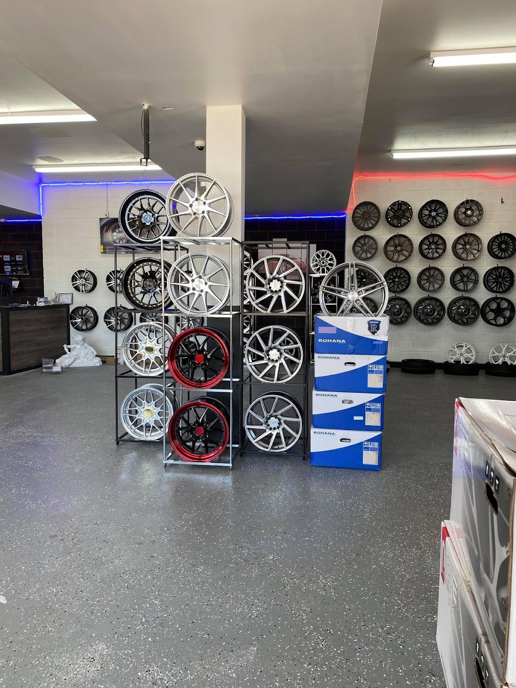 North Brunswick Custom Wheels | 770 Georges Rd, North Brunswick Township, NJ 08902, USA | Phone: (732) 666-2120