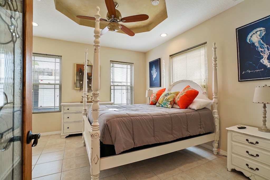 A Wave From it All Vacation Rental | 108 Cedar Ave, St. Augustine, FL 32084, USA | Phone: (877) 562-3224