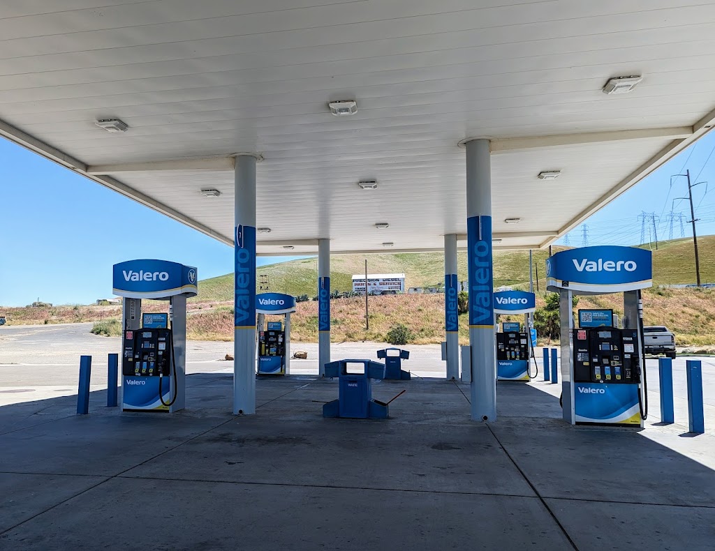 Valero | California 95387, USA | Phone: (210) 345-2000