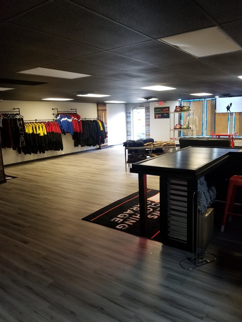 Mens Clothing Garage | 5020 Market St, Boardman, OH 44512, USA | Phone: (330) 272-3836