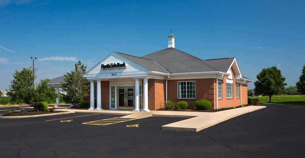 North Side Bank & Trust Co - West Chester | 8615 Shepherd Farm Dr, West Chester Township, OH 45069, USA | Phone: (513) 551-5000