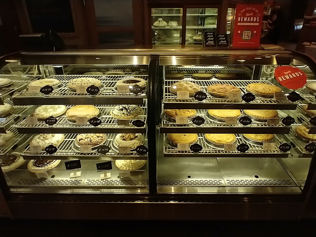 Sharis Cafe and Pies | 11335 NE Airport Way, Portland, OR 97220, USA | Phone: (503) 254-5041