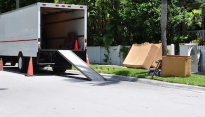 Oni romys movers | 7111 Greenwood Point Dr, Cypress, TX 77433, USA | Phone: (346) 321-1211