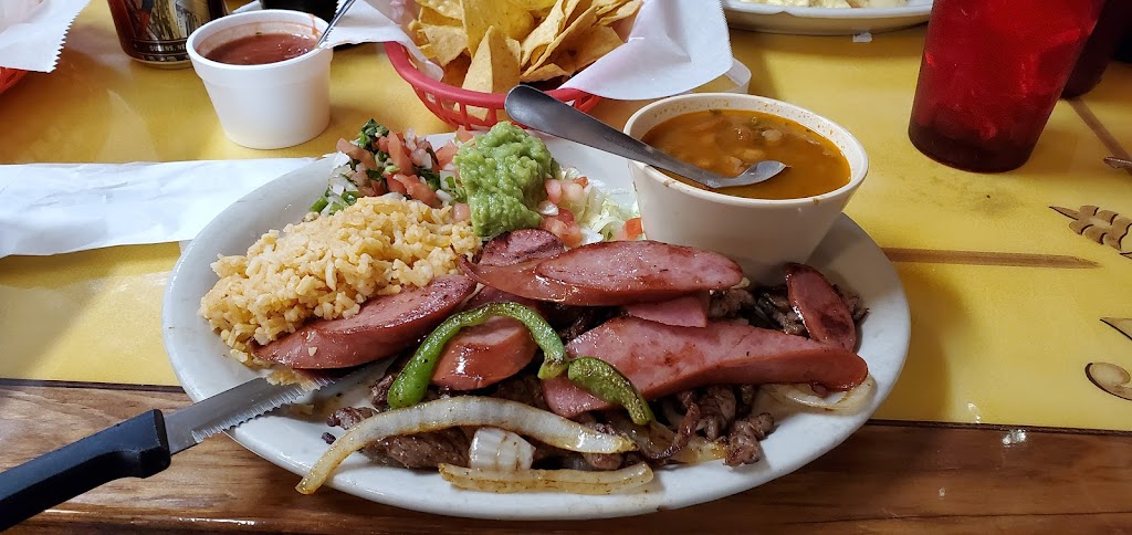 Taqueria Vallarta 6 | 1611 S Washington St, Beeville, TX 78102, USA | Phone: (361) 358-4231