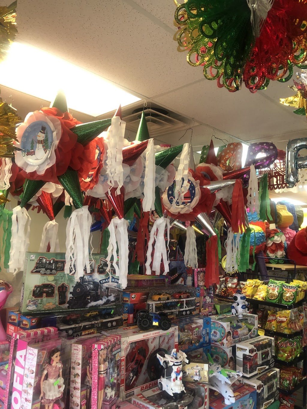 Party Supply La Fiesta Nevada 2 | 240 N Jones Blvd, Las Vegas, NV 89107, USA | Phone: (702) 336-1653