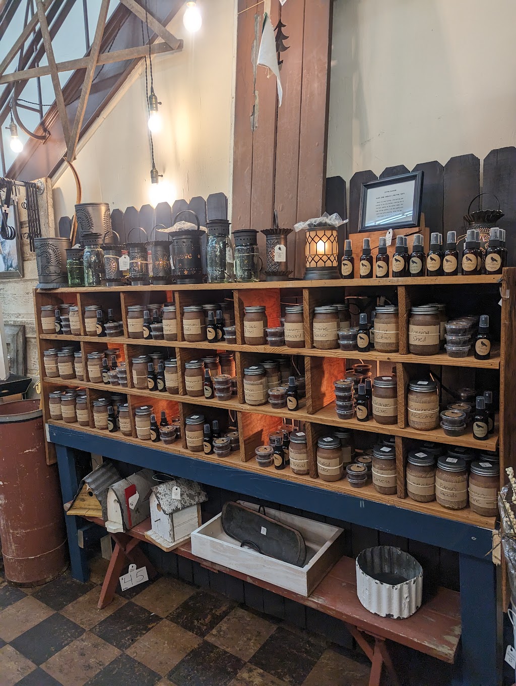 Southern Paradise Antiques & Thrift | 105 S 13th St, Erwin, NC 28339, USA | Phone: (910) 694-3100