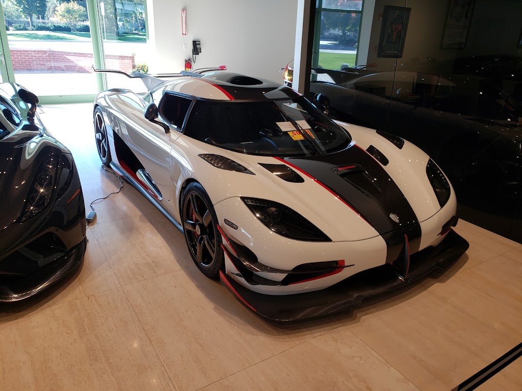 Koenigsegg Chicago | 990 N Shore Dr, Lake Bluff, IL 60044, USA | Phone: (847) 295-6560