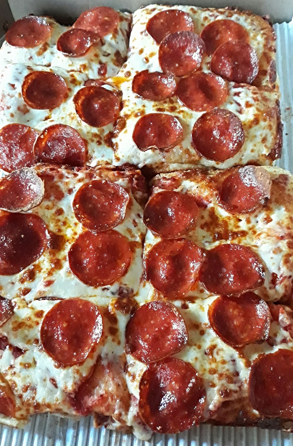 Little Caesars Pizza | 2417 W Caldwell Ave, Visalia, CA 93277, USA | Phone: (559) 636-9334