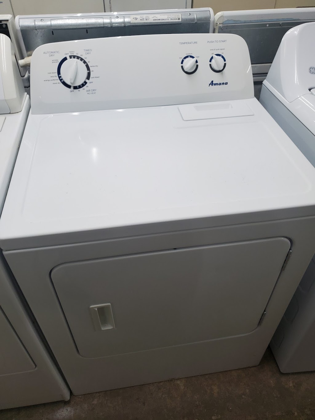 A & B Appliances and Liquidation | 4151 S Beech Daly St, Dearborn Heights, MI 48125 | Phone: (313) 722-4634