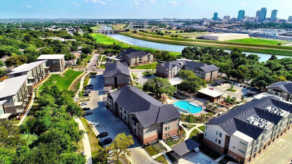 Scenic at River East | 999 Scenic Hill Dr, Fort Worth, TX 76111, USA | Phone: (817) 859-6917