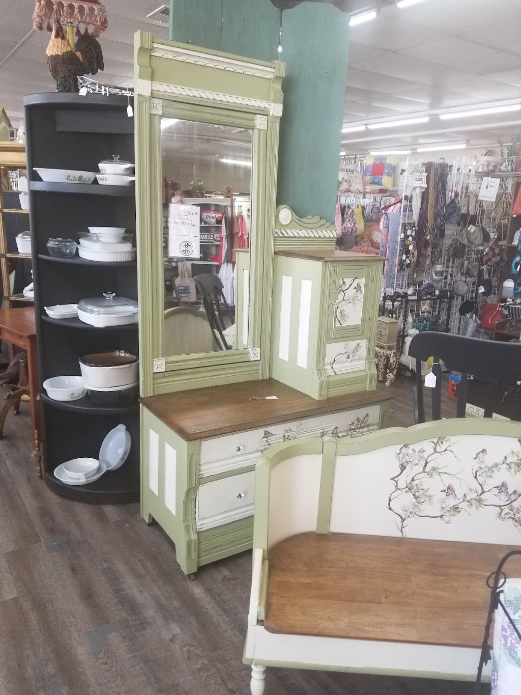 Old Time Finds | 2819 High Ridge Blvd, High Ridge, MO 63049, USA | Phone: (636) 495-3900