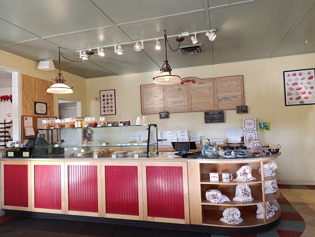 Moms Pie House - Wynola | 4510 CA-78, Julian, CA 92036, USA | Phone: (760) 765-2264