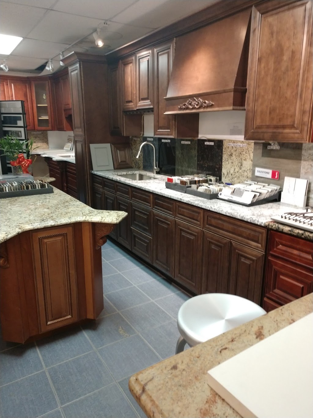 Forever Bath Kitchens Supply Inc | 13310 Whitestone Expy # A, Queens, NY 11354, USA | Phone: (718) 886-0418