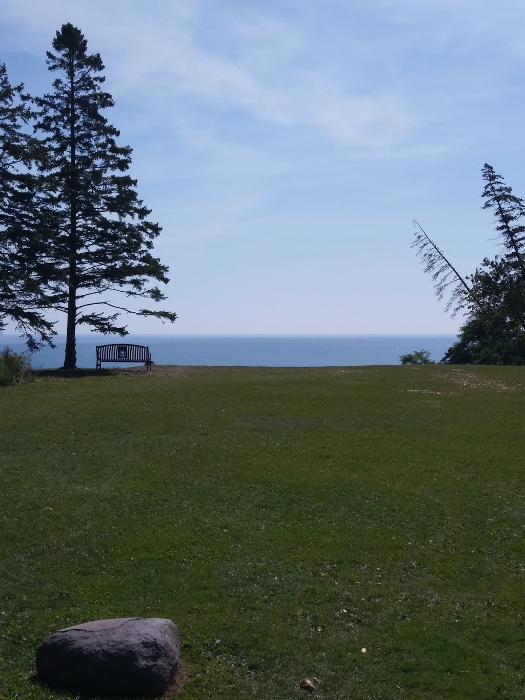 Virmond Park | 10606 N Lake Shore Dr, Mequon, WI 53092, USA | Phone: (262) 241-5868