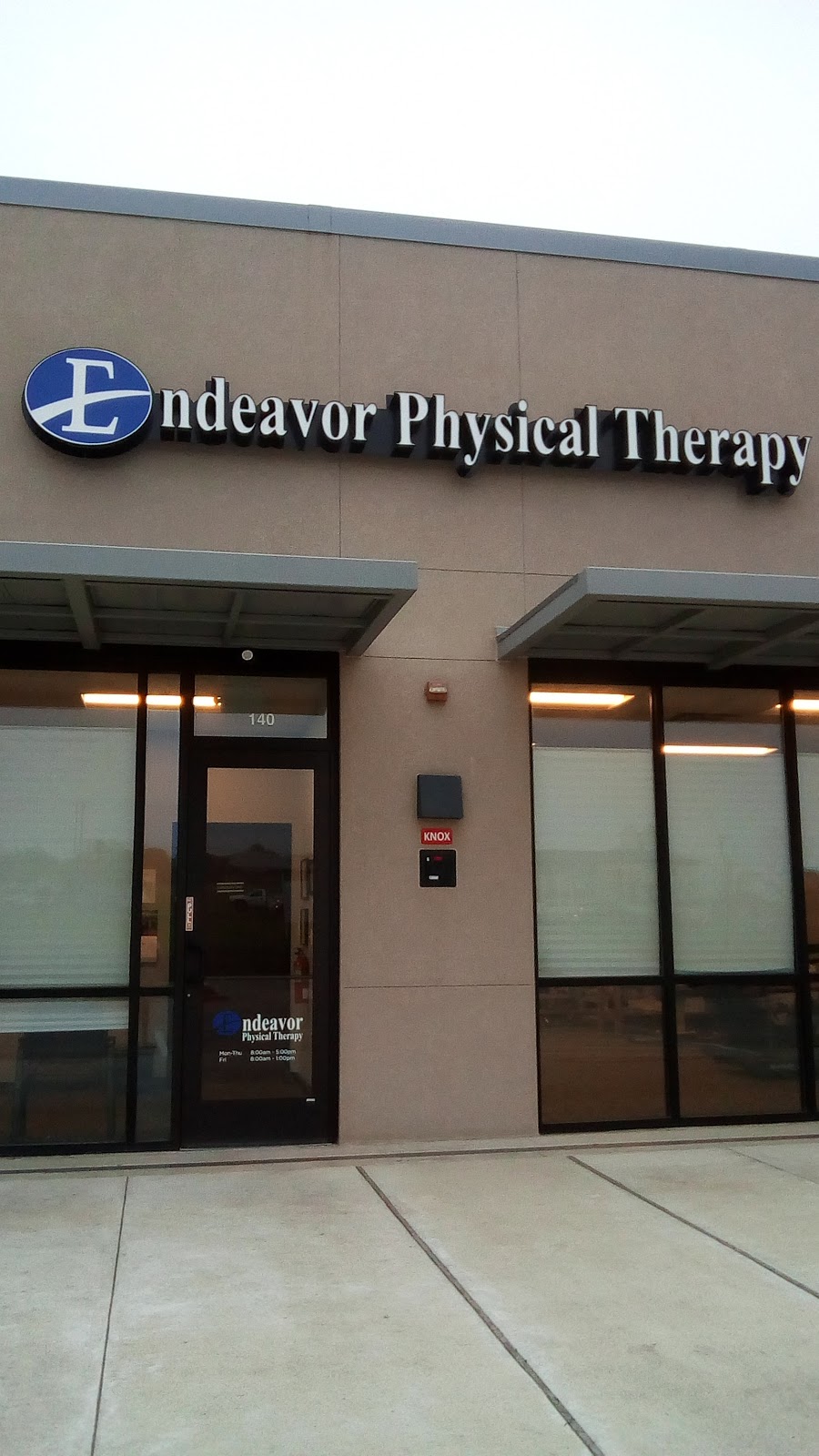 Endeavor Physical Therapy (Manor) | 11300 US-290 Building 1, Suite 140, Manor, TX 78653, USA | Phone: (512) 852-8004