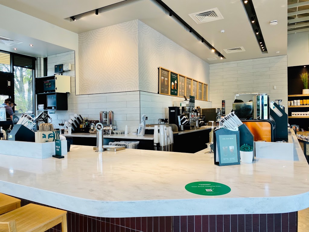 Starbucks | 2425 Valley View Ln, Farmers Branch, TX 75234, USA | Phone: (972) 247-2999