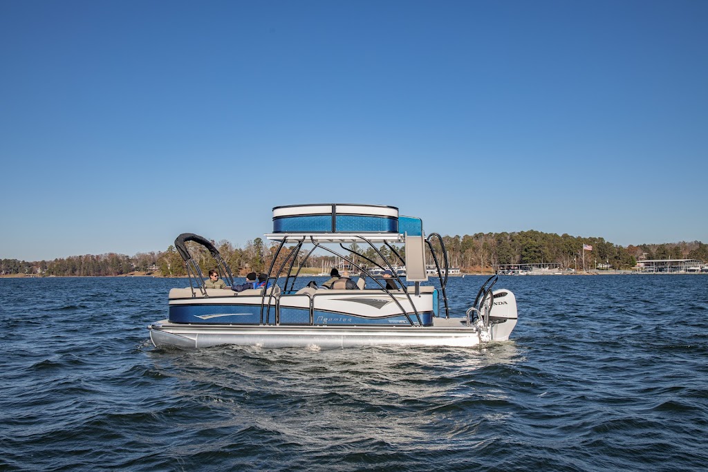 Carefree Boat Club of Atlanta at Lake Lanier | 6700 Lanier Islands Pkwy, Buford, GA 30518, USA | Phone: (888) 439-8757