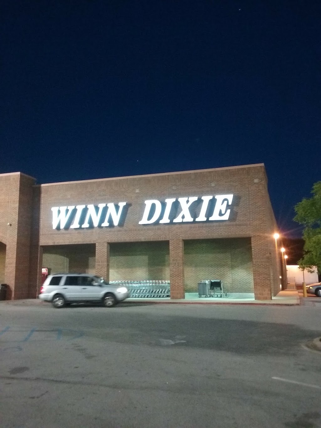 Winn-Dixie Pinson | 4701 Center Point Rd, Pinson, AL 35126, USA | Phone: (205) 680-2550
