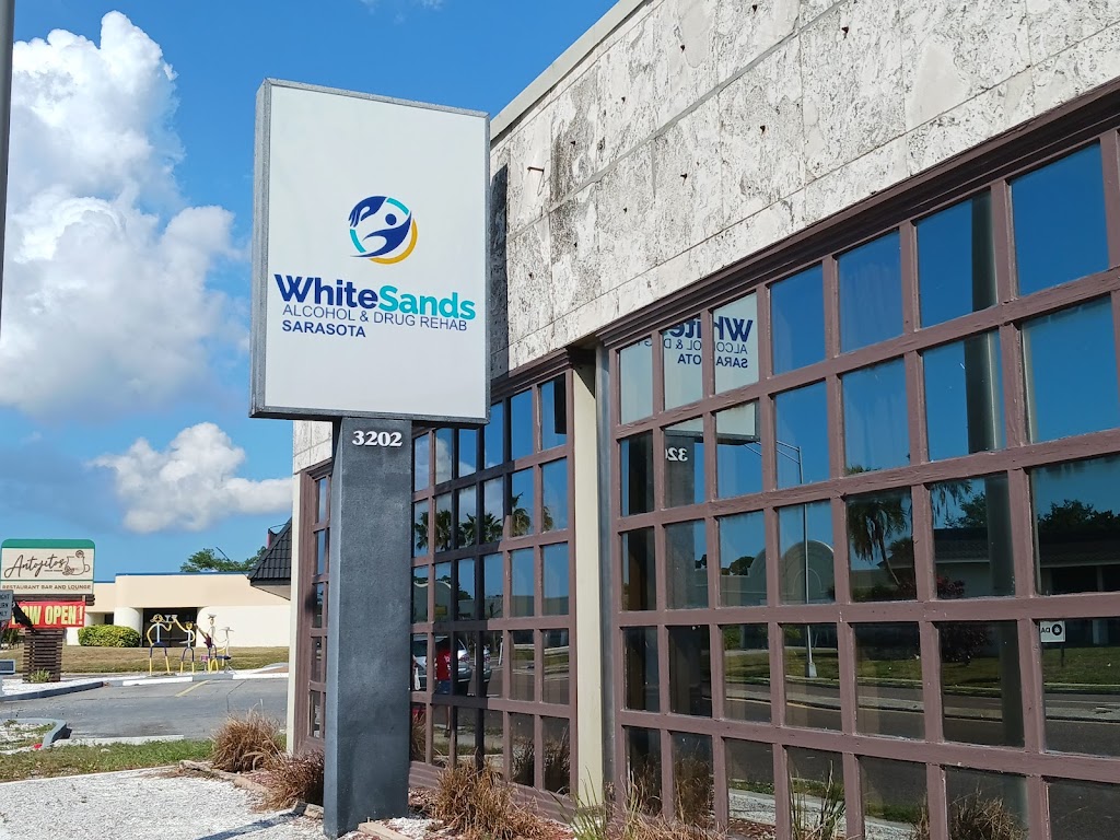 WhiteSands Alcohol & Drug Rehab Sarasota | 3202 N Tamiami Trail, Sarasota, FL 34234 | Phone: (941) 960-7405