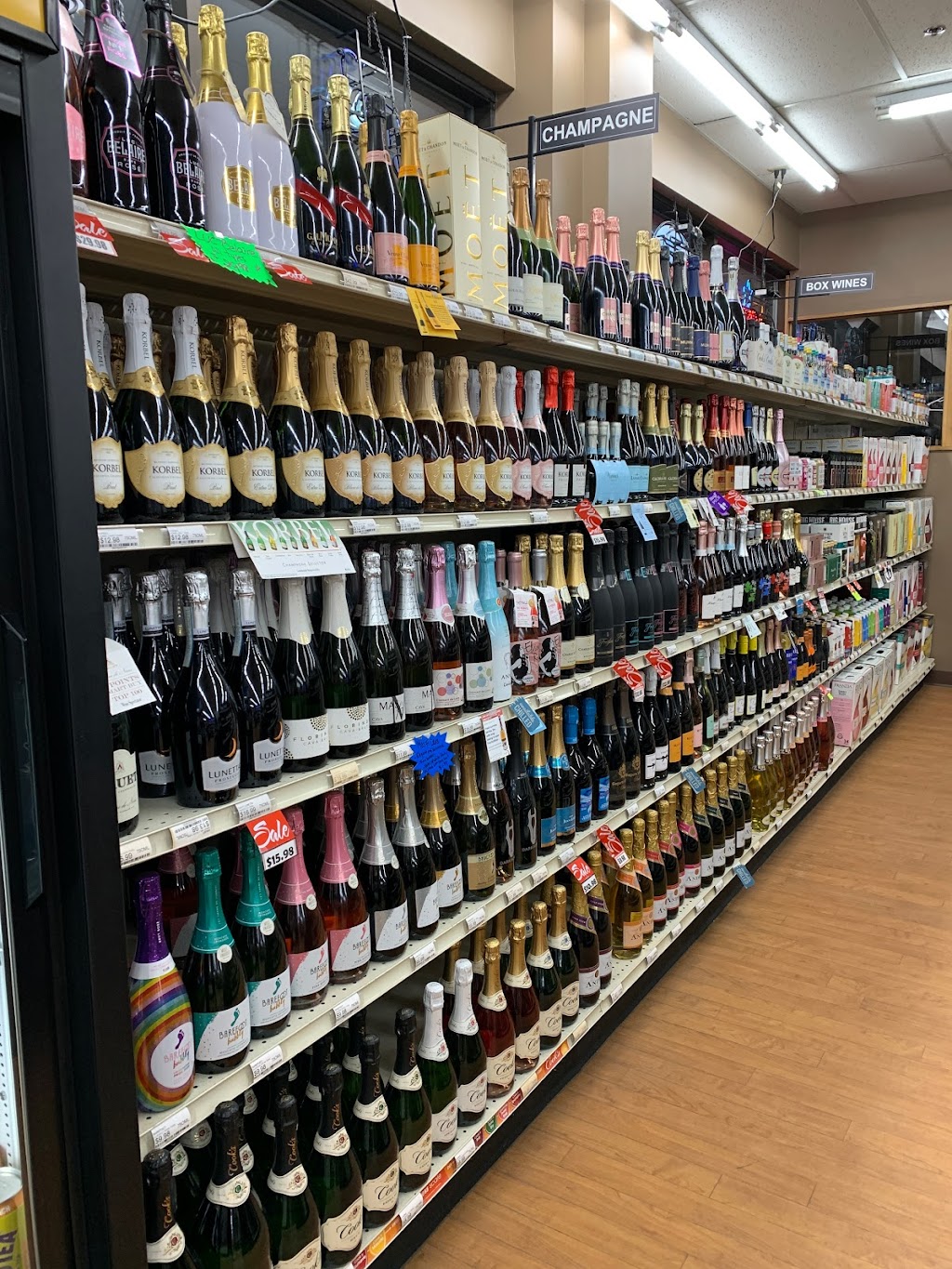 Premier Wines & Liquors Eagan | 1960 Cliff Lake Rd #101, Eagan, MN 55122, USA | Phone: (651) 452-7420