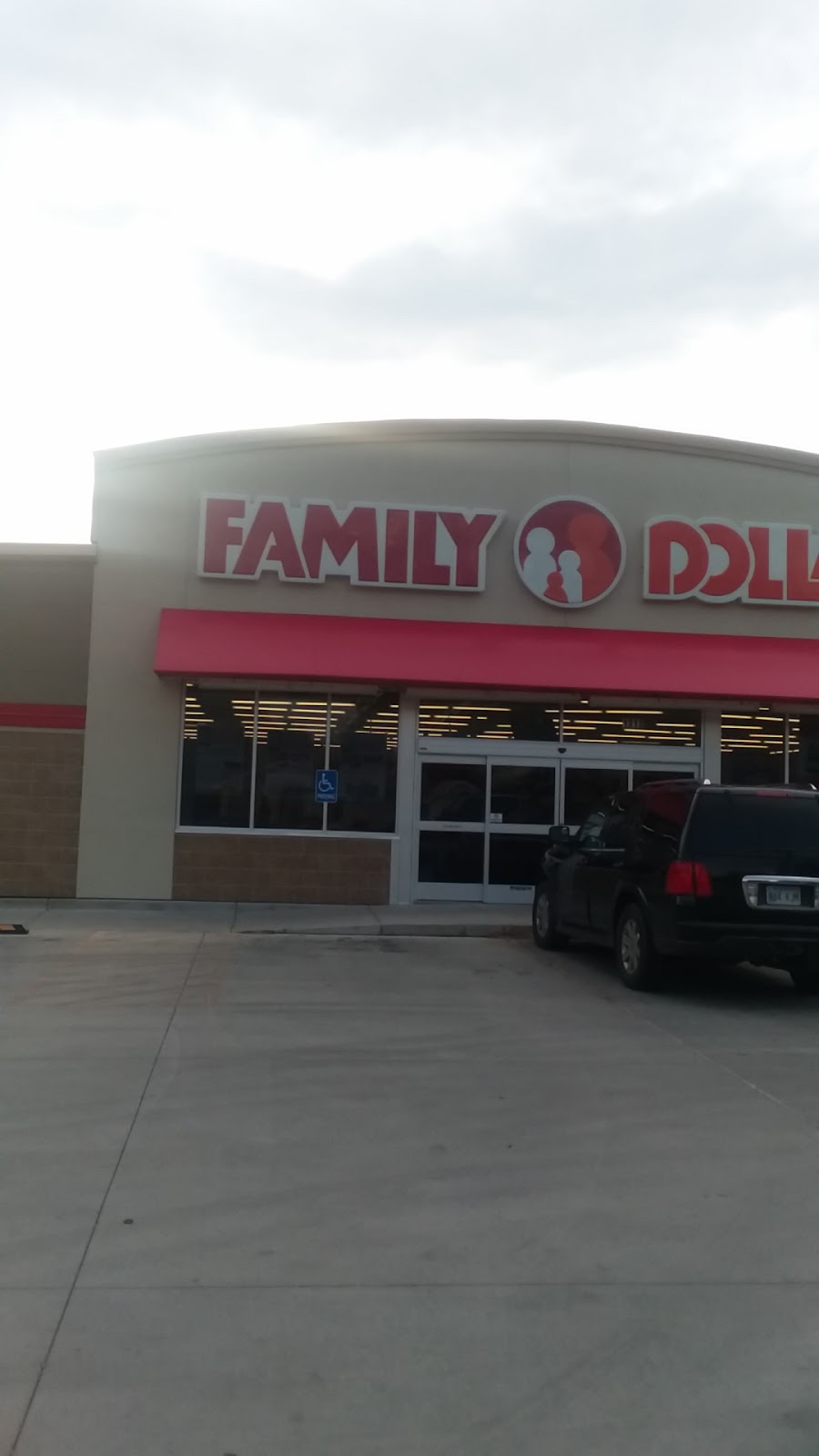 Family Dollar | 1313 N Summit St, Arkansas City, KS 67005, USA | Phone: (620) 307-7390