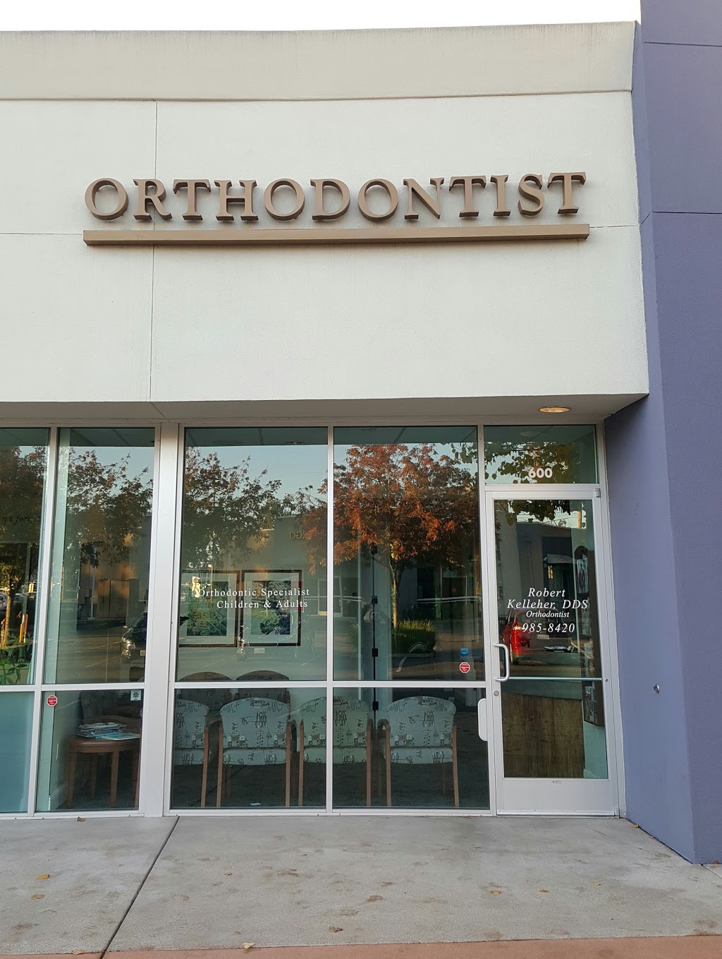 Dr. Robert Kelleher, DDS | 13385 Folsom Blvd STE 600, Folsom, CA 95630 | Phone: (916) 985-8420