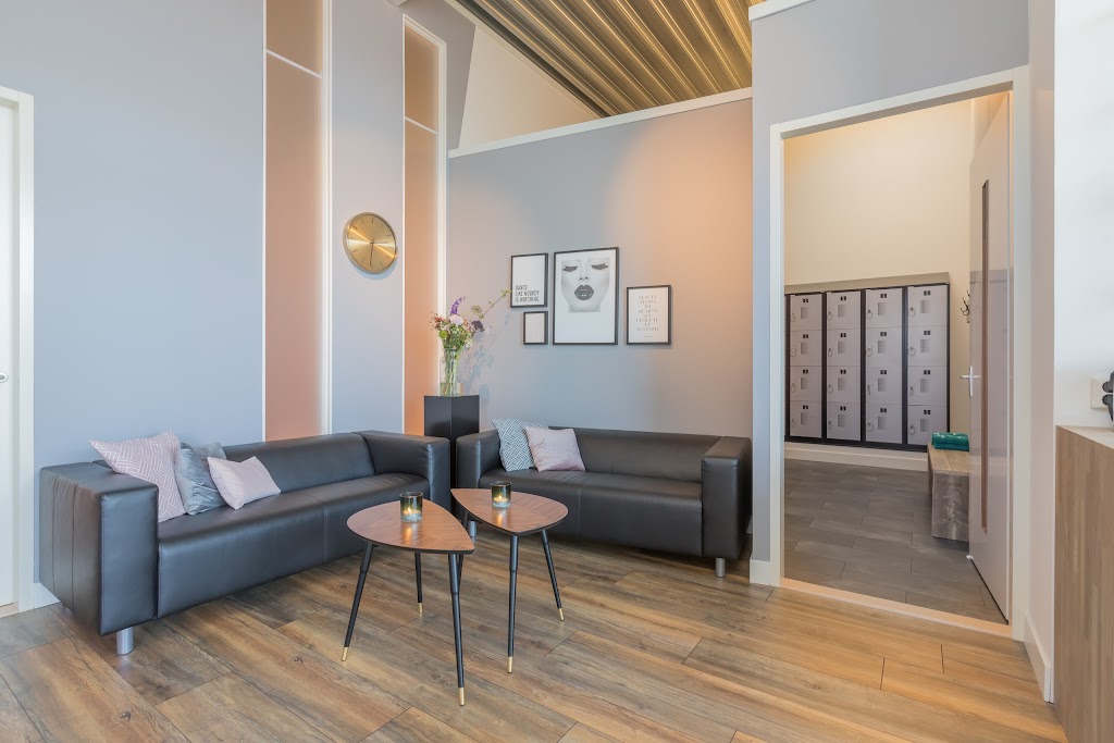 Pole Dance Factory Amsterdam - Noord | Digitaalstraat 12, 1033 MP Amsterdam, Netherlands | Phone: 020 210 1884