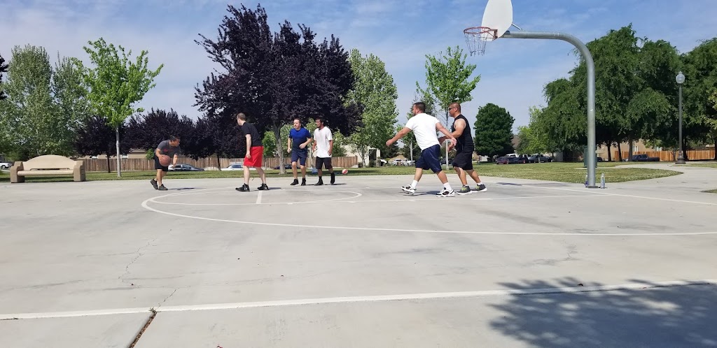 Tradewinds Park | 5510 Beach Rose Dr, Bakersfield, CA 93311, USA | Phone: (661) 326-3866