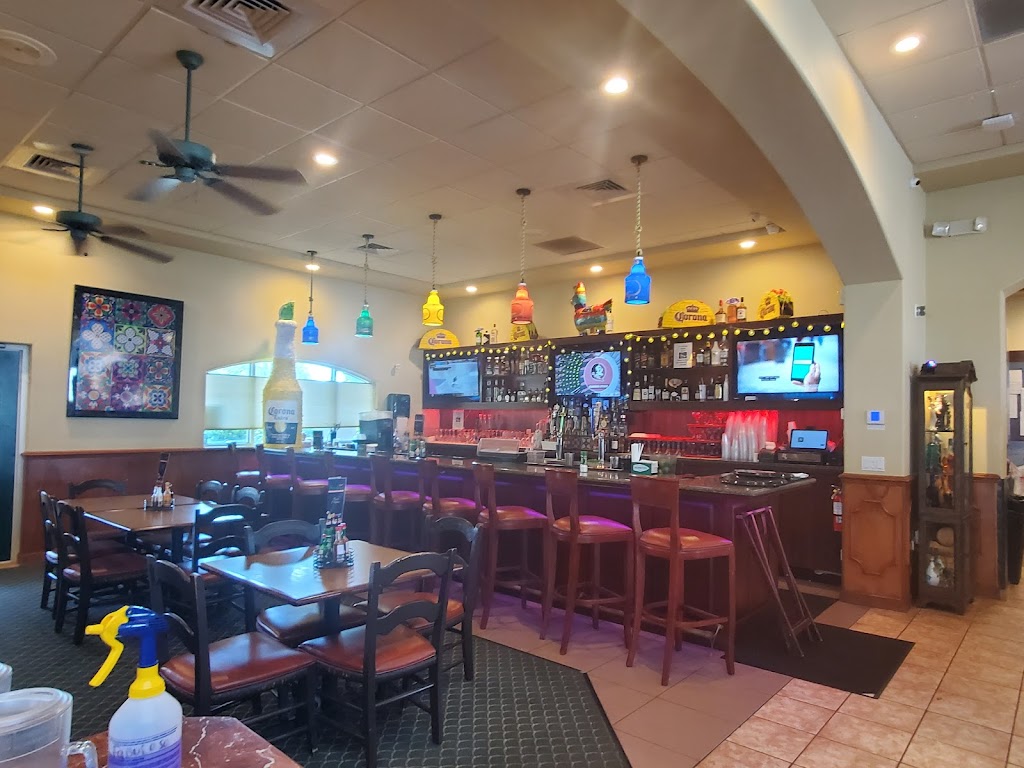 Salsa Restaurant & Bar | 2270 Vindale Rd, Tavares, FL 32778, USA | Phone: (352) 609-2666