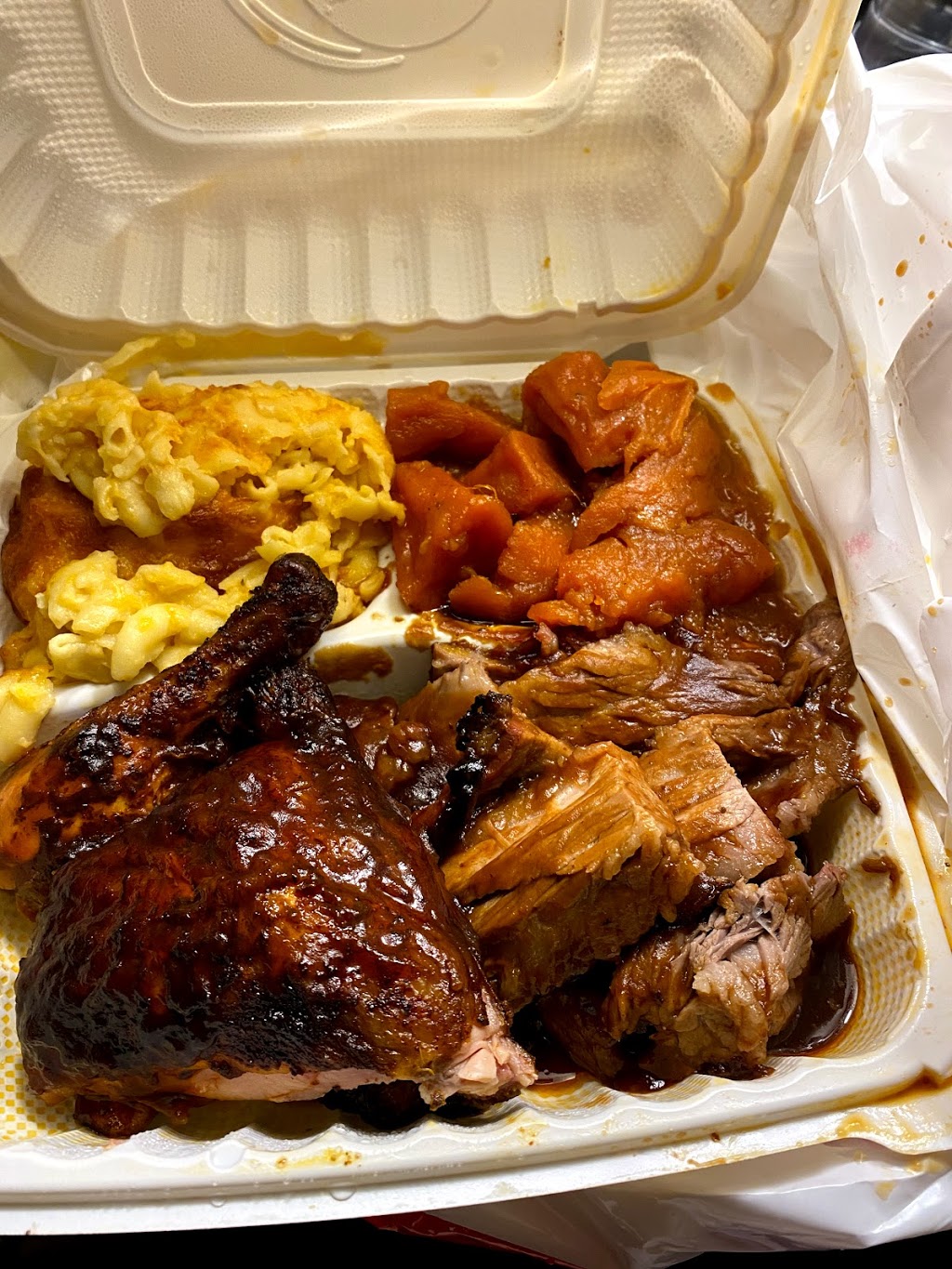 Everett & Jones BBQ | 4245 MacArthur Blvd, Oakland, CA 94619, USA | Phone: (510) 698-4340