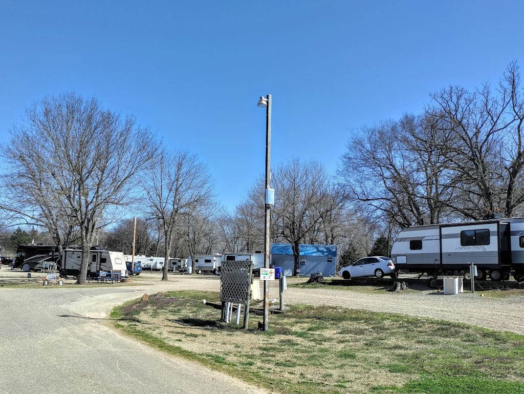 Onapa RV Park | 418686 E 1110 Rd, Checotah, OK 74426, USA | Phone: (918) 473-7219