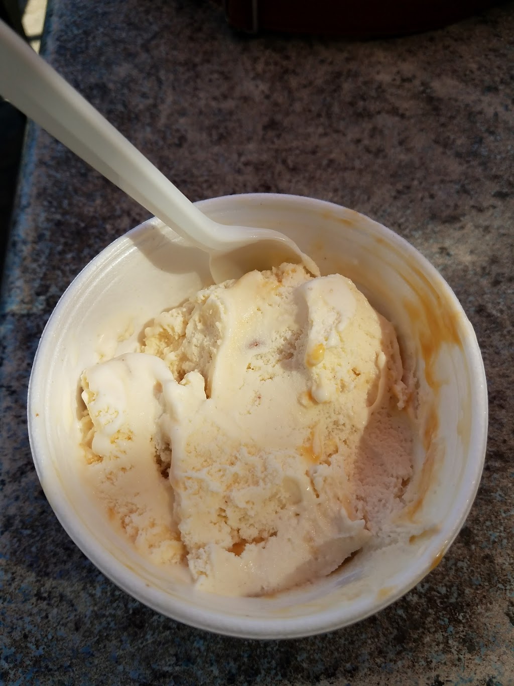 Neds Ice Cream & Sweets | 1159 Austin St, Corolla, NC 27927, USA | Phone: (252) 453-0344