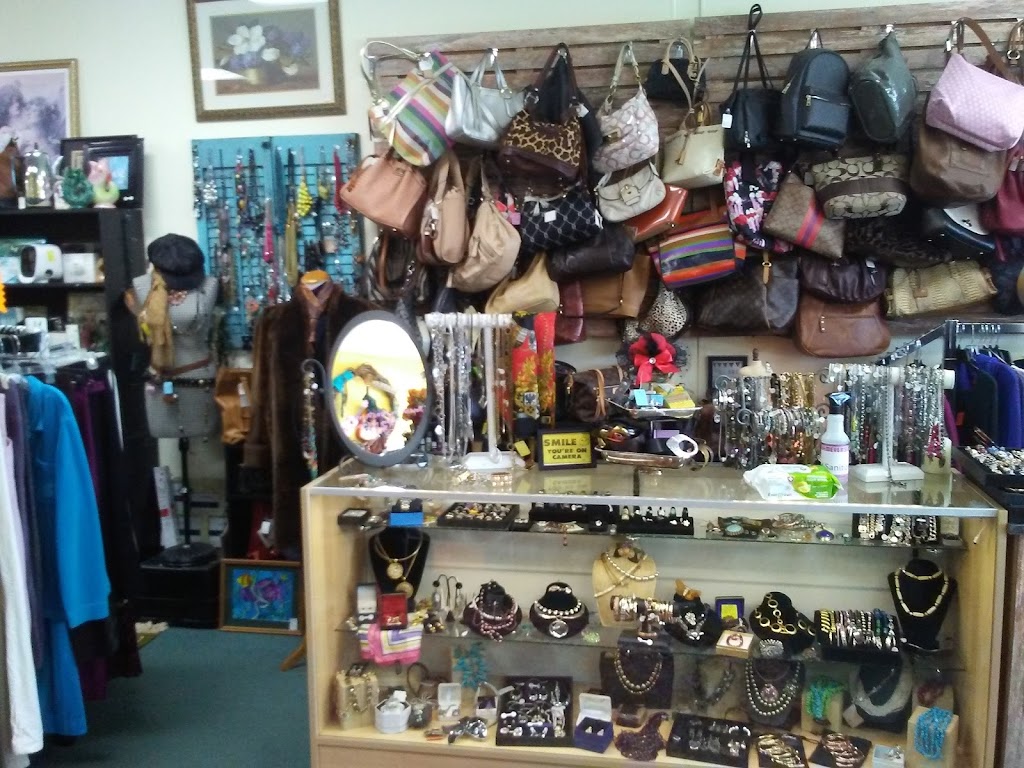 Finders Keepers Consignments | 1603 U US-9, Clifton Park, NY 12065, USA | Phone: (518) 371-5599