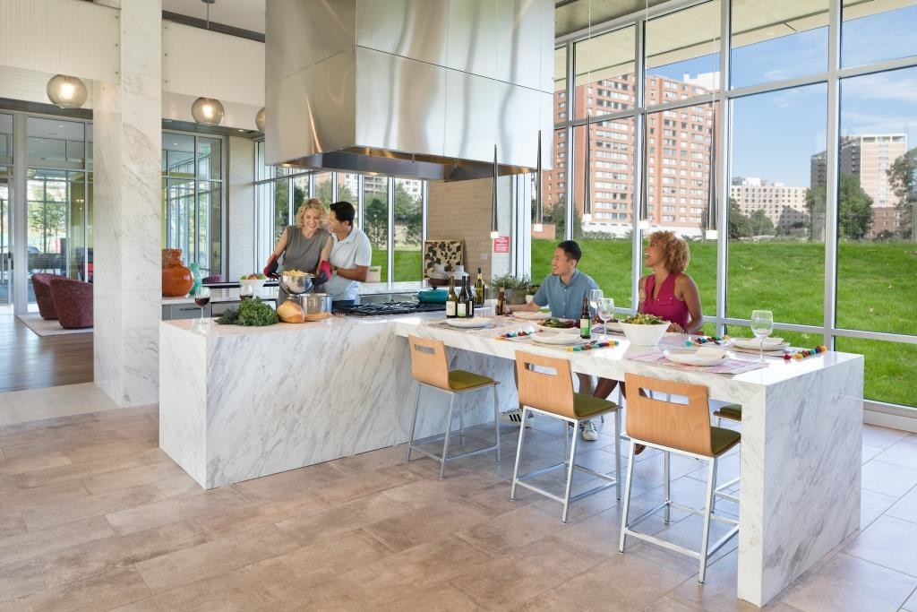 The Pearl | 180 High Park Ln, Silver Spring, MD 20910, USA | Phone: (301) 587-3275