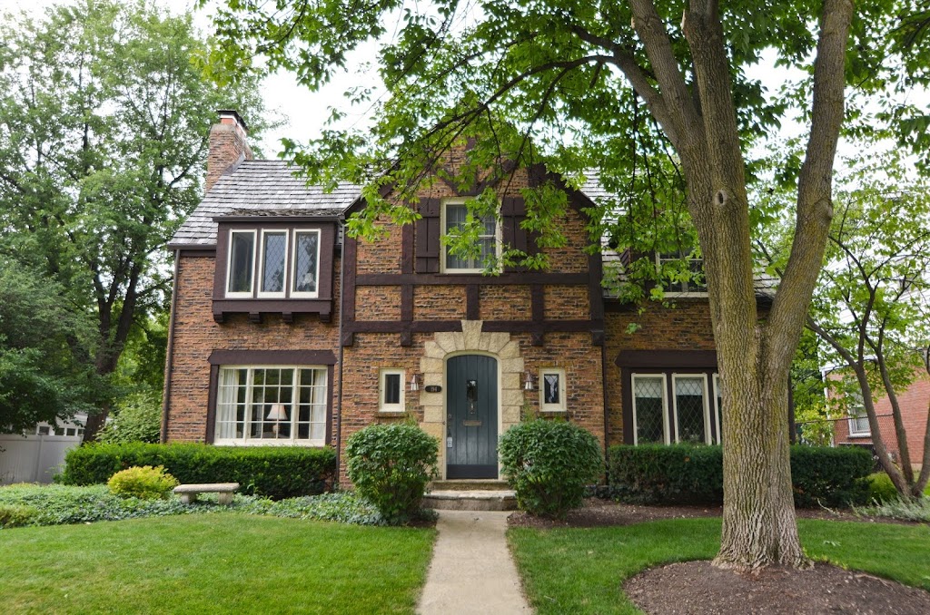 Cindy Purdom - Purdom&Co Group/REMAX Suburban | 441 Taft Ave, Glen Ellyn, IL 60137, USA | Phone: (630) 464-2486