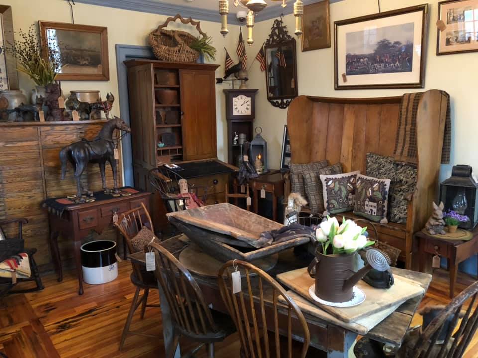Olde 1811 Antique Shoppe | 2 Austerlitz St, Chatham, NY 12037, USA | Phone: (518) 392-3505