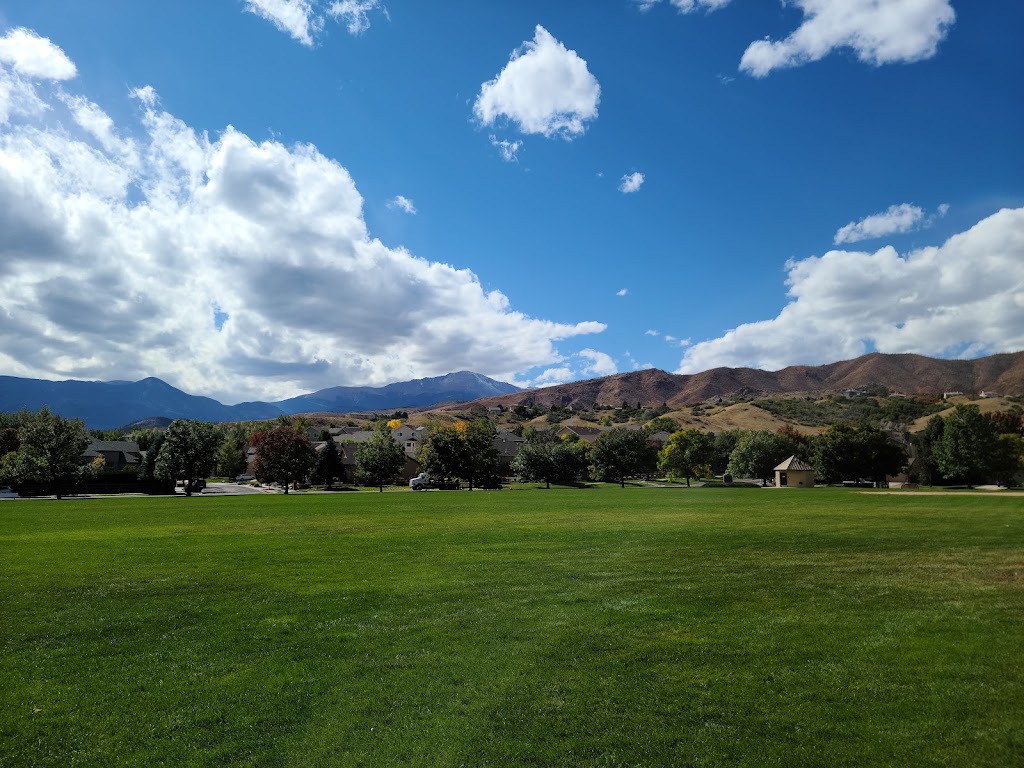 Piñon Valley Park | 5585 Mule Deer Dr, Colorado Springs, CO 80919, USA | Phone: (719) 385-5940