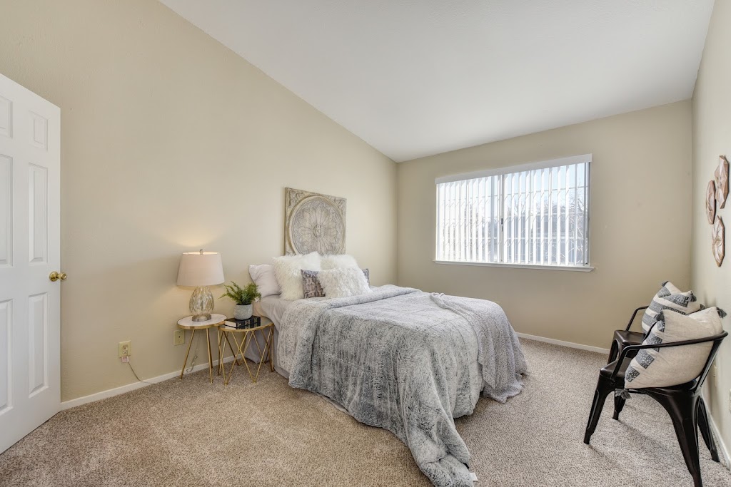 The Cottages Apartments | 9175 Greenback Ln, Orangevale, CA 95662, USA | Phone: (916) 545-1320