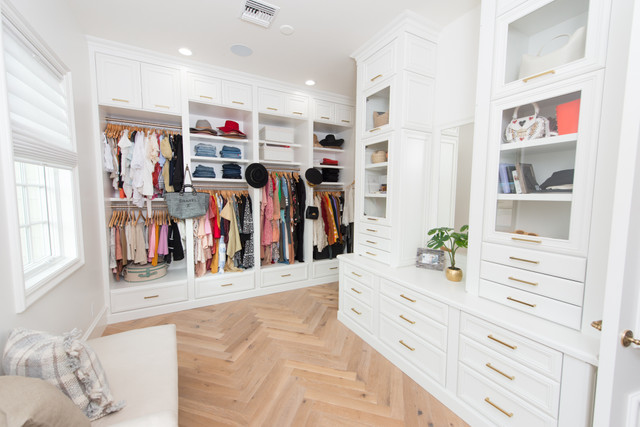 Classy Closets, Chandler Arizona | 4320 W Chandler Blvd, Chandler, AZ 85226, USA | Phone: (480) 967-2200