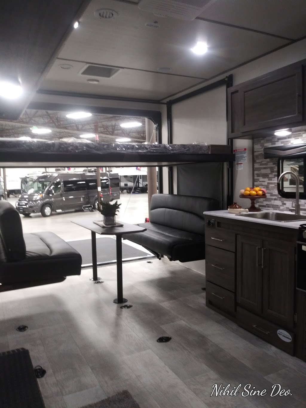 Richardsons RV Centers | 1175 S Mt Vernon Ave, Colton, CA 92324, USA | Phone: (909) 264-2777