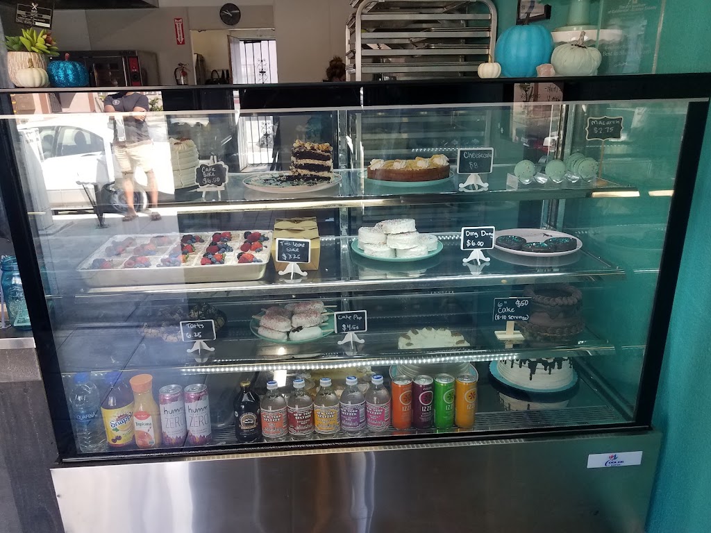 Baked Vegan Sweets | 718 Orange Ave, Long Beach, CA 90813, USA | Phone: (562) 676-4003