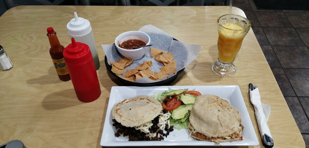 La Piri Tacos Taqueria | 6102 W Diversey Ave, Chicago, IL 60639, USA | Phone: (773) 887-5814