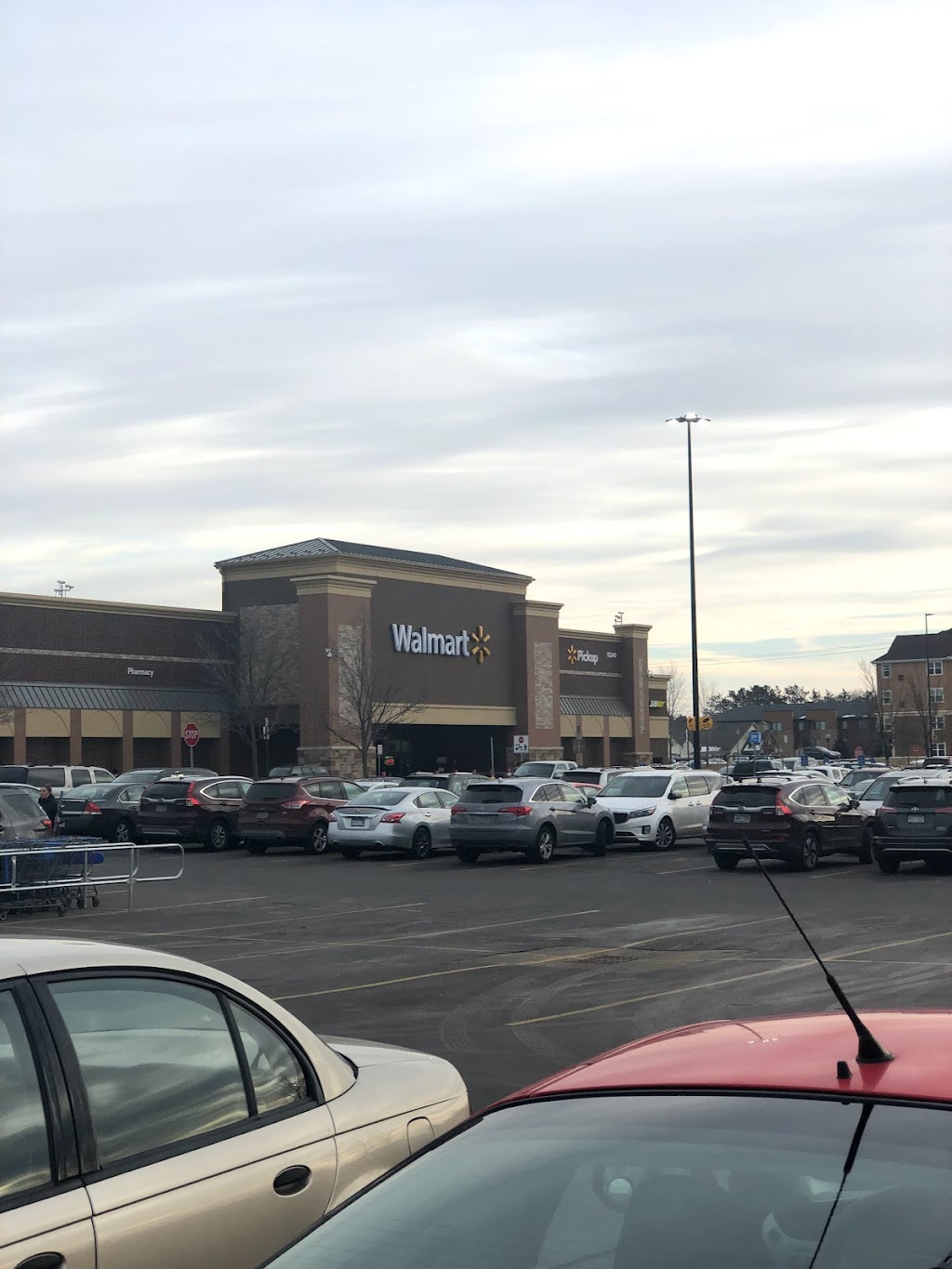 Walmart Connection Center | 10240 Hudson Rd, Woodbury, MN 55129, USA | Phone: (651) 735-5181