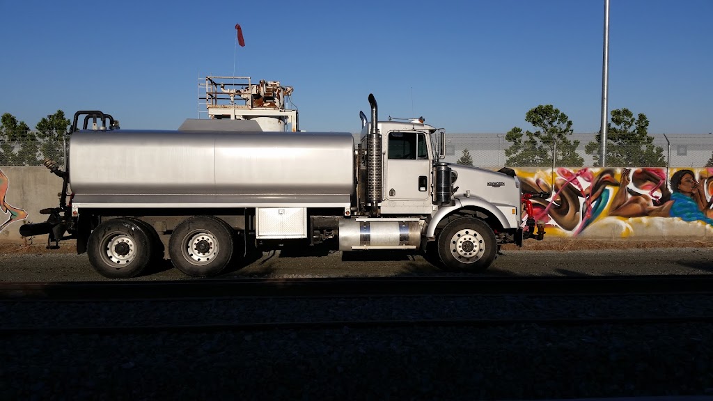 Douglas Water Truck Services | 4000 Pimlico Dr # 114, Pleasanton, CA 94588, USA | Phone: (510) 715-3555