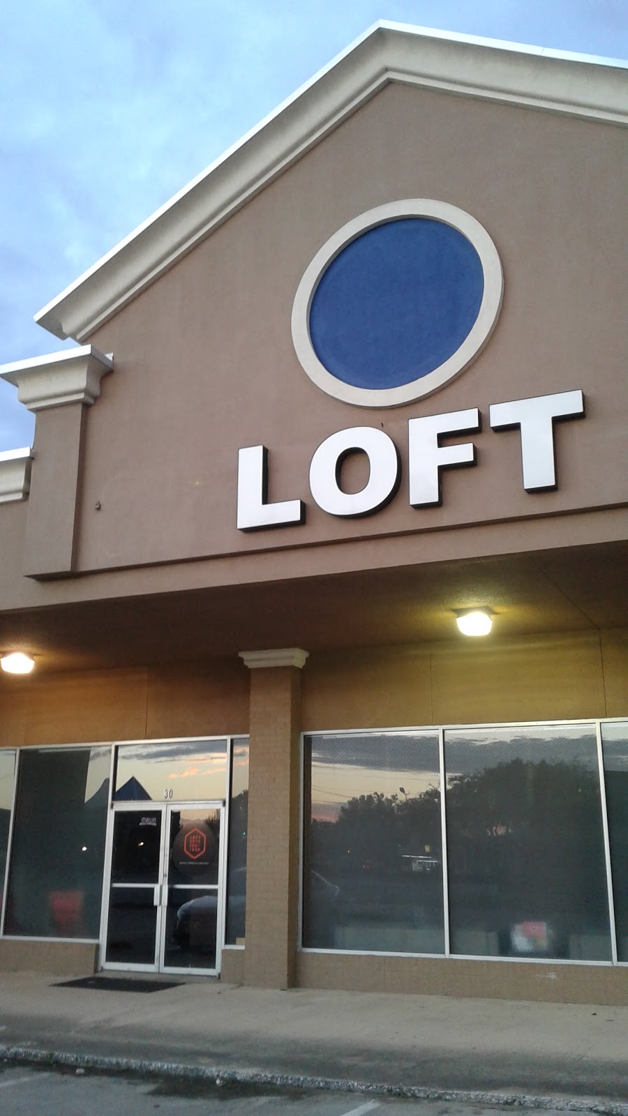 LOFT City Church | 525 W Arapaho Rd #30, Richardson, TX 75080, USA | Phone: (214) 233-5638