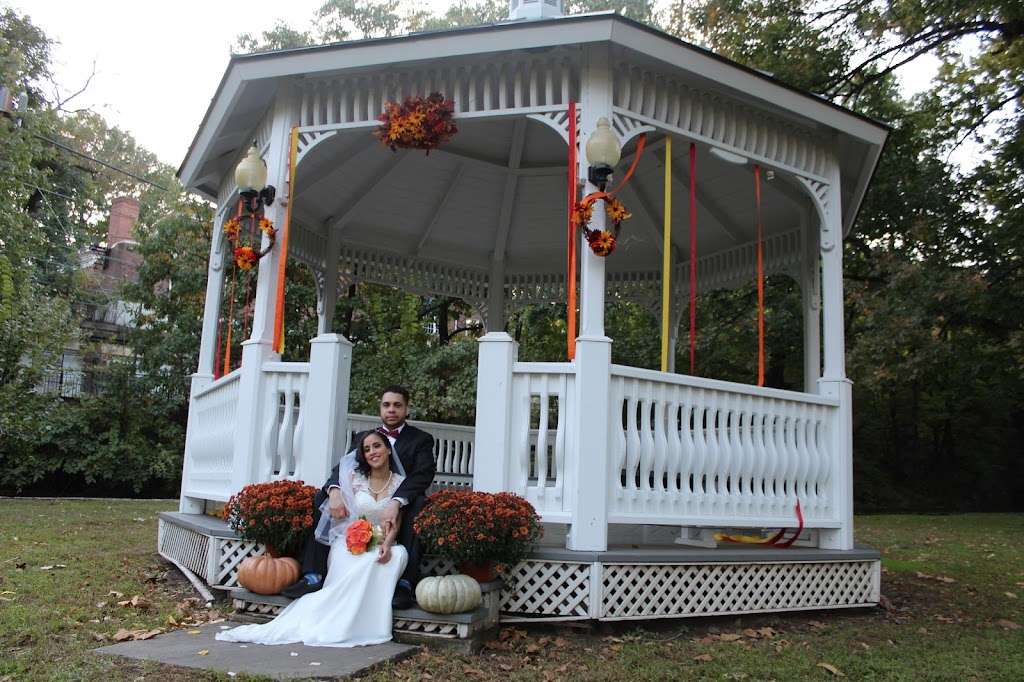 The Glen Gazebo | 797-801 Bloomfield Ave, Glen Ridge, NJ 07028, USA | Phone: (973) 748-2924