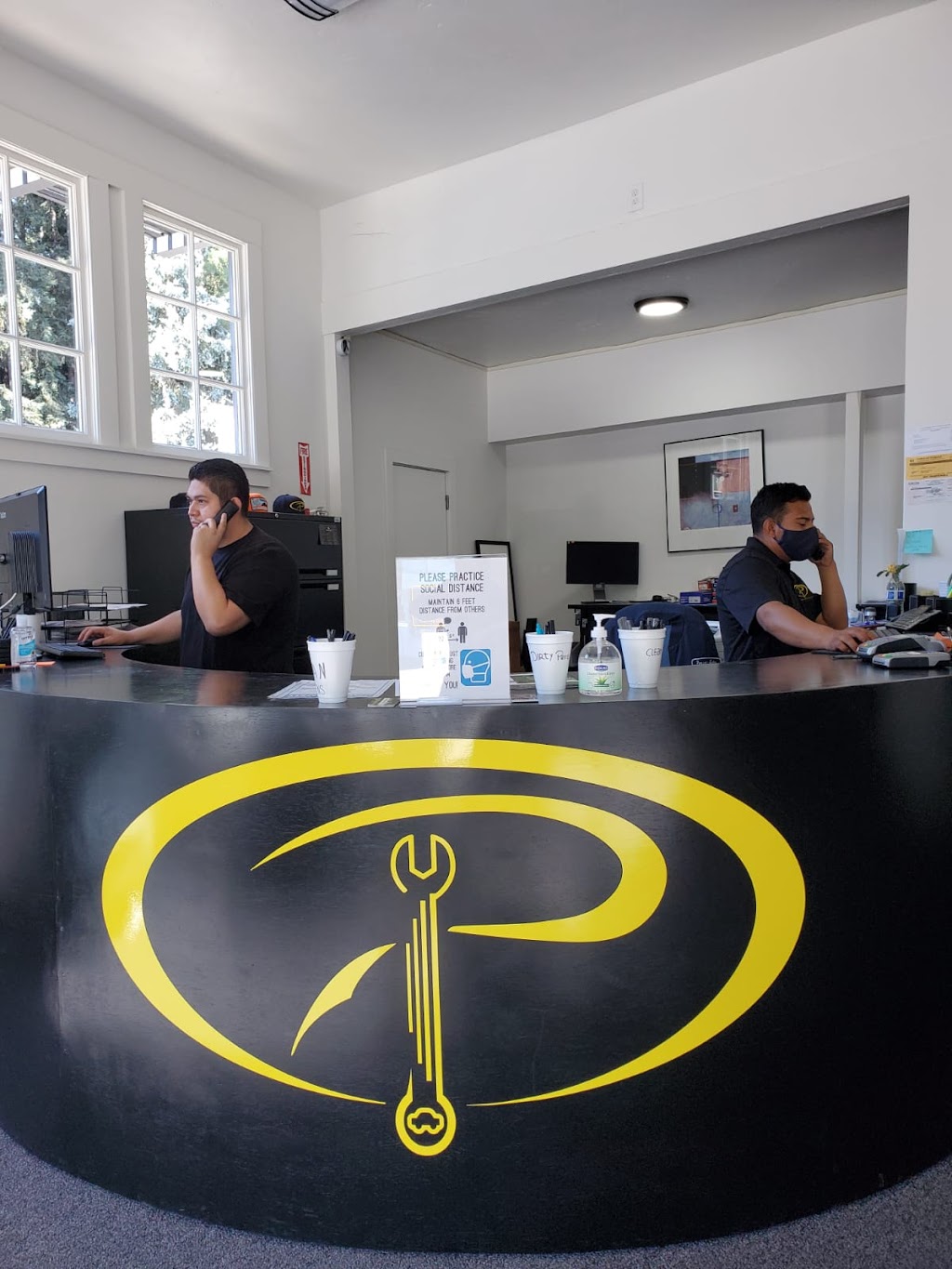 Peruva Auto Services- FAIRFAX | 64 Bolinas Rd, Fairfax, CA 94930, USA | Phone: (415) 456-9400