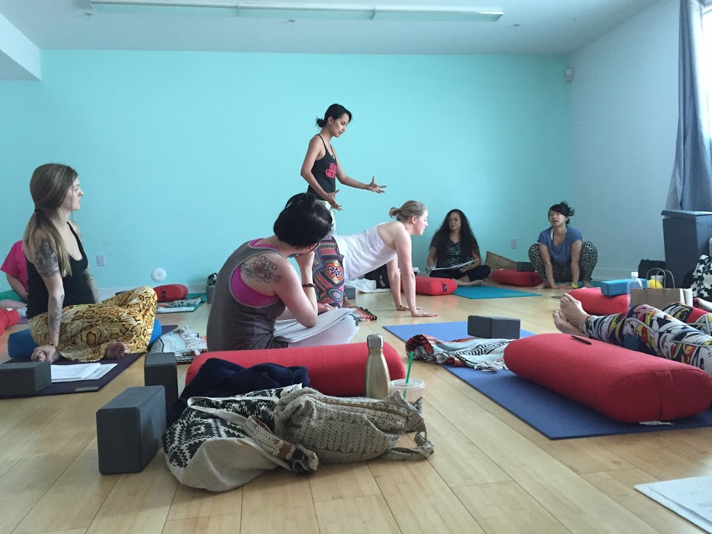 Unfold Motherhood and Wellness | 504 S Brea Blvd, Brea, CA 92821, USA | Phone: (714) 455-9642